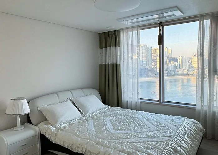 Luxury Ocean View Apartament Pusan